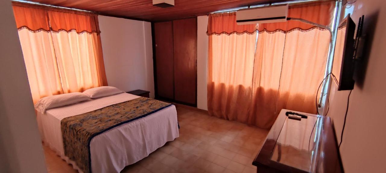Hotel Amazonas Real Leticia Exterior foto